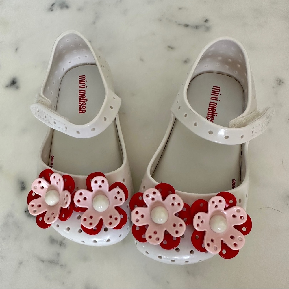 Mini Melissa size 7 toddler jelly shoes